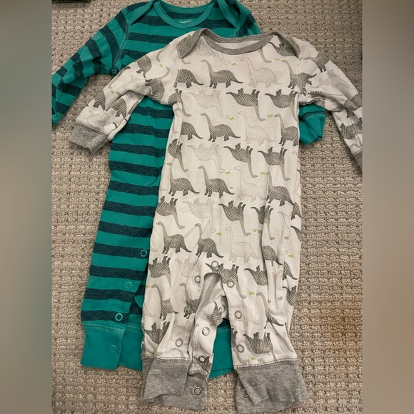 Simplejoy by Carter’s 3-6M 3 Long Sleeve Onesie - Picture 3 of 7